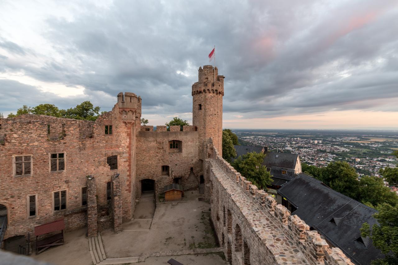 Schloss Auerbach Grosse Ferienwohnung Bensheim Exterior photo